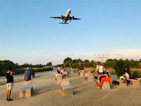 mirador de aviones el prat|Mirador de Aviones del Prat de Llobregat